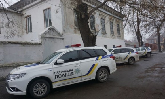 Учительница наделала переполоха: пришлось эвакуировать всю школу