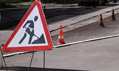 КМУ обещает в ближайшие 5-7 лет отремонтировать украинские автодороги