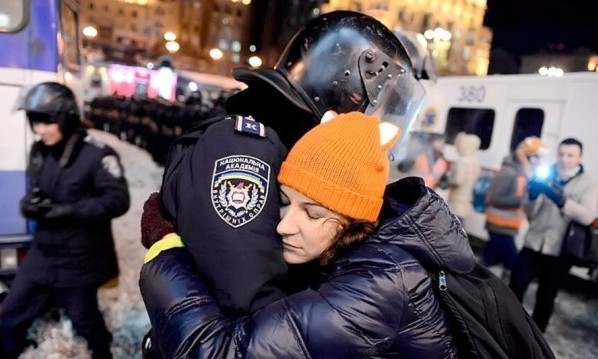 Как это было: в сети показали подборку впечатляющих снимков времен Майдана