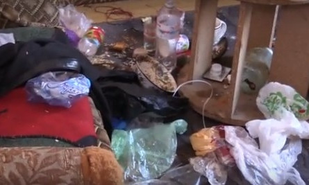 Криворожанка переносит свалку в свою квартиру
