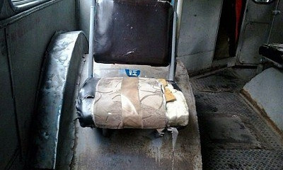 В Кривом Роге троллейбус времен СССР "пытается" перевозить пассажиров