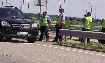На трассе "Кривой Рог - Николаев" нашли угнанный в Одессе автомобиль