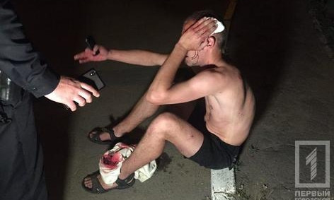 В Кривом Роге девушка разбила голову своему возлюбленному