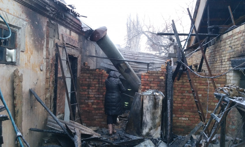 Во время пожара обгорел пожилой криворожанин
