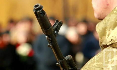 Криворожских военнослужащих поздравили с Днем добровольца