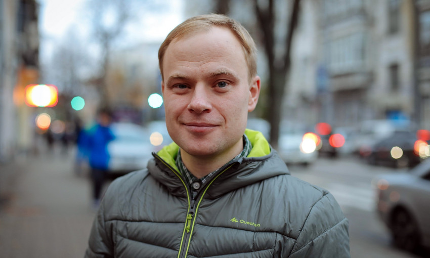 Нардеп из "Голоса", который участвовал в погромах в поддержку Стерненко, сообщил, что его хотят исключить из партии