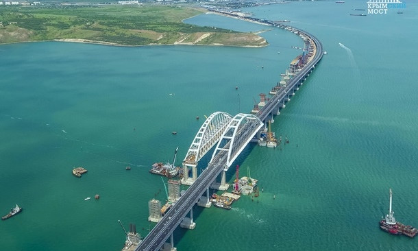 Кремлевская конспирология, или зачем россиянам взрывать Керченский мост