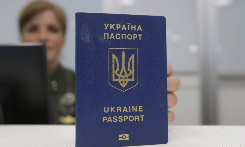 В Кабмине всерьез заговорили о введении двойного гражданства в Украине