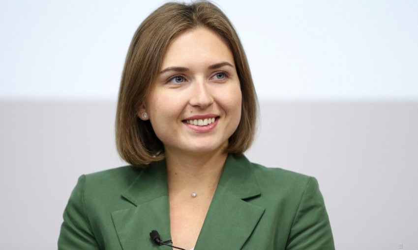 Новосад: Повышение зарплаты педагогам на 20-70% еще надо сделать реальным 