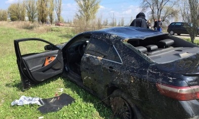 В Кривом Роге иномарка вылетела в кювет