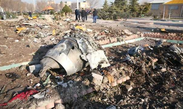 "Это точно свет от ракеты": появилась запись разговора диспетчера и пилота иранского самолета (ВИДЕО)