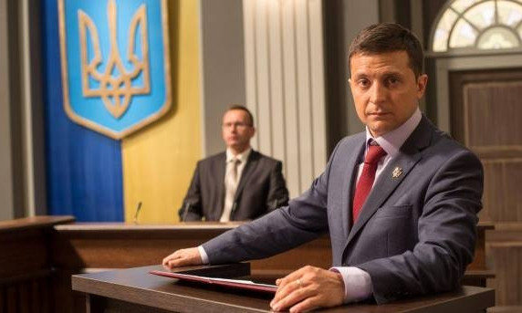 "Сдайте ключ!" Зеленский сравнил Порошенко с туристом в египетском отеле