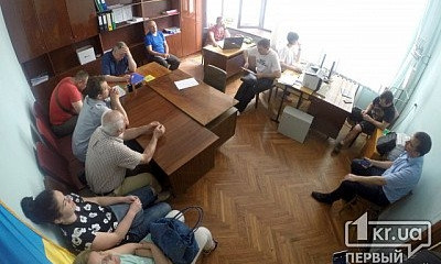 Главе ЦИК Охендовскому рассказали о прогулах Гивеля 