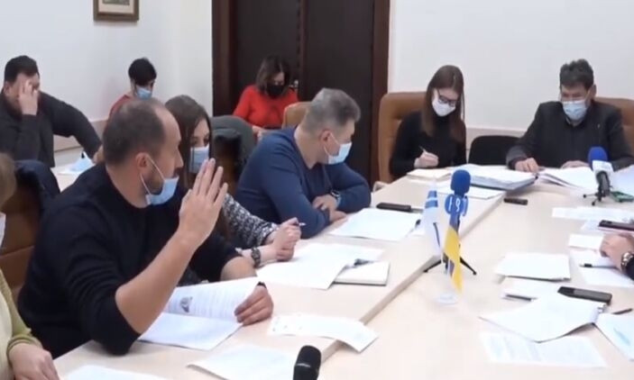 В Николаевском горсовете депутат отказался говорить на украинском: вспыхнул скандал (ВИДЕО)
