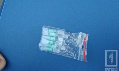 В Кривом Роге несовершеннолетний торговал наркотиками