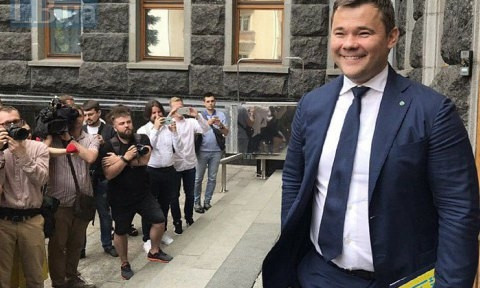 "Внутренний флешмоб": Зеленский прокомментировал скандал с отставкой Богдана