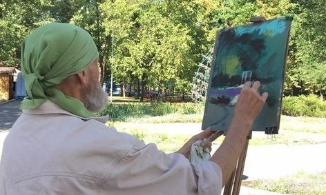 В парке Кривого Рога проходит осенний пленэр под открытым небом