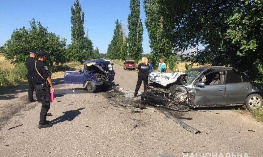 В Николаевской области за рулем легковушки погиб 10-летний мальчик
