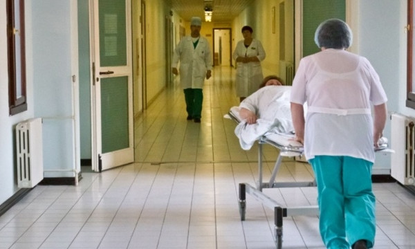 В Николаеве скончалась женщина от пневмонии, но тест на COVID-19 никто не проводил