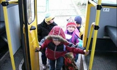 В Кривом Роге зарегистрировали петицию о льготном проезде школьников 