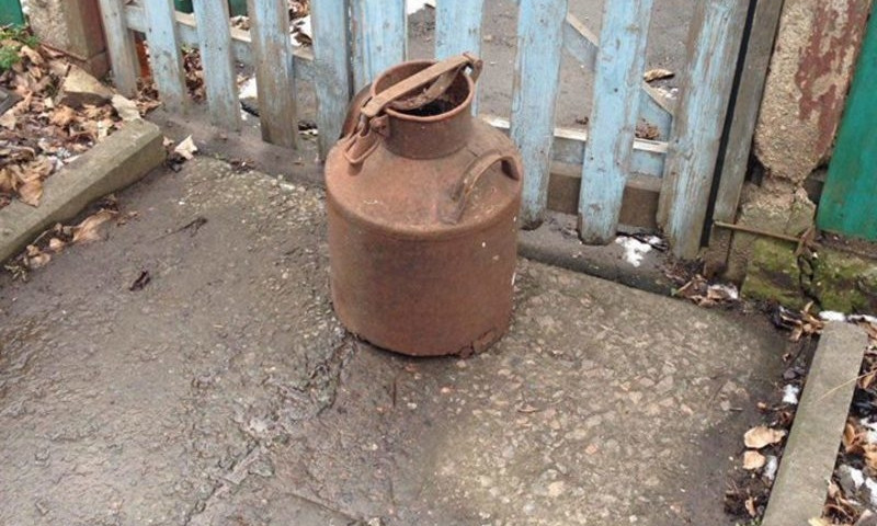 Криворожанина задержали за кражу бочки и корыта