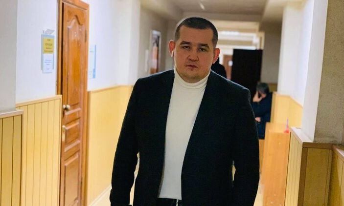 Представитель омбудсмена по правам человека устроил дебош в ресторане после его закрытия