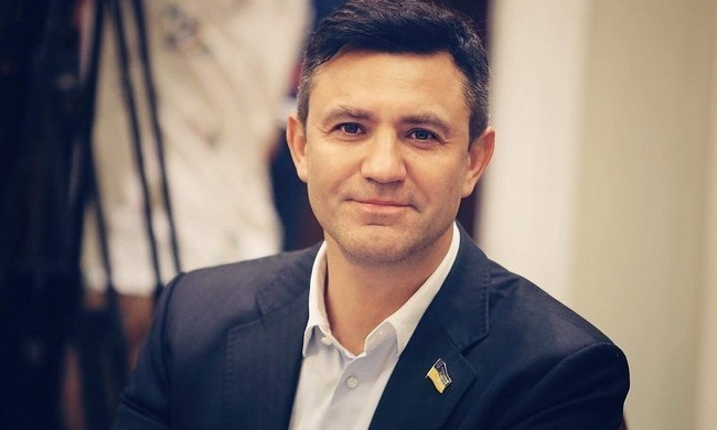В «Слуге народа» пообещали «разобраться» с Тищенко