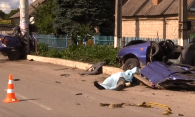 Криворожане требуют у городских властей установить на дорогах ограничители скорости и переходы