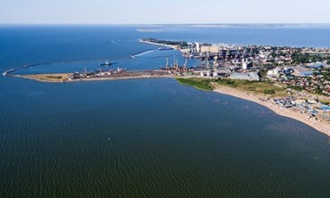 Украина вводит санкции против российских портов