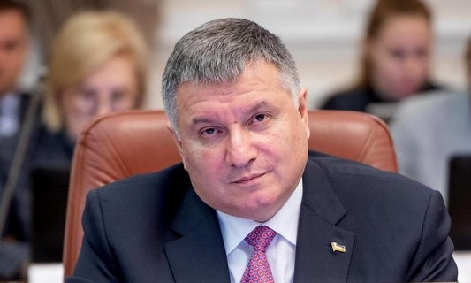 Аваков заявил, что Лукашенко от власти уже свихнулся