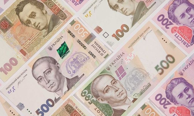 Где взять деньги до зарплаты онлайн на карту в Харькове