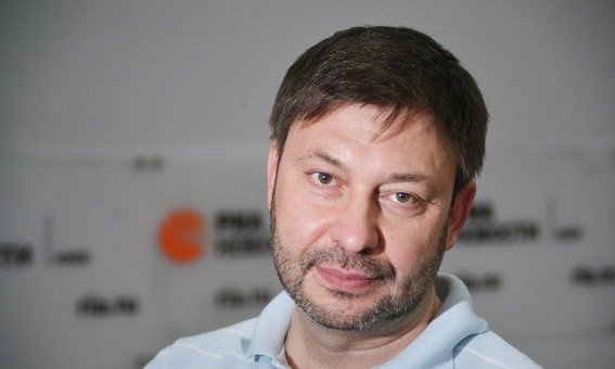 В столиці затримали главу пропагандистського ЗМІ РІА «Новини Україна»: етапують до херсонського суду