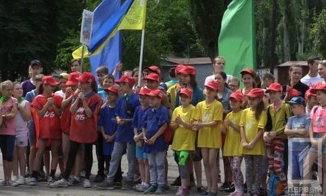 В Долгинцевском районе открыли школьную спартакиаду