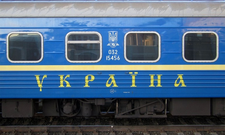 Во время летних праздников поток поездов через Кривой Рог увеличиться
