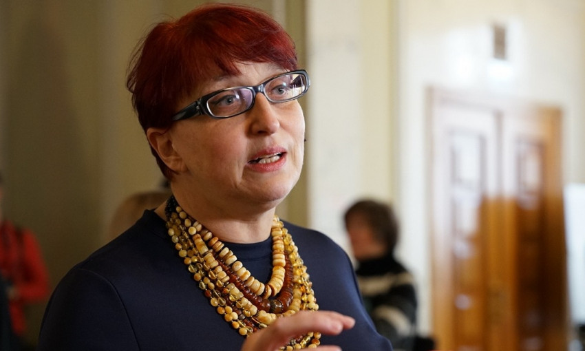 Галина Третьякова, которая оскандалилась высказыванием про "детей низкого качества", снова попала в конфуз (ВИДЕО)