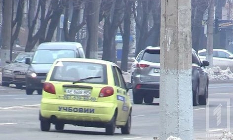В Металлургическом районе перекрывают дорогу