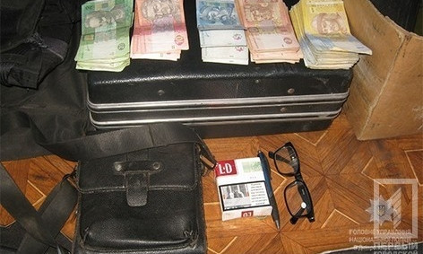 В Кривом Роге "по горячим следам" задержали грабителя, укравшего сумку с деньгами и документами
