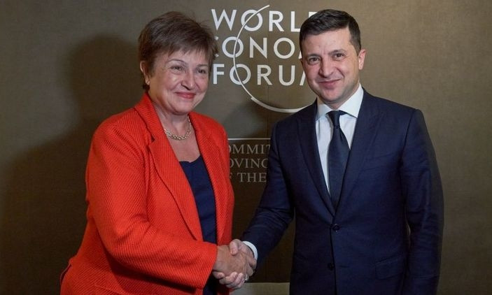 МВФ выделил Украине первый транш на 2,1 млрд. из 5 млрд. долларов: на какие условия согласились Зеленский и Шмыгаль