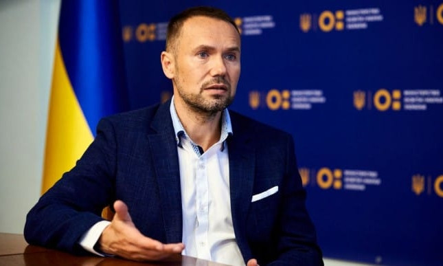 Почти полсотни народных депутатов пытаются обжаловать назначение Сергея Шкарлета министром образования