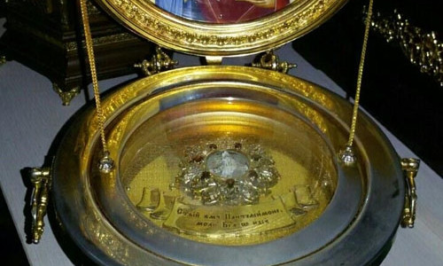 В Кривой Рог везут мощи одного из наиболее почитаемых православных святых