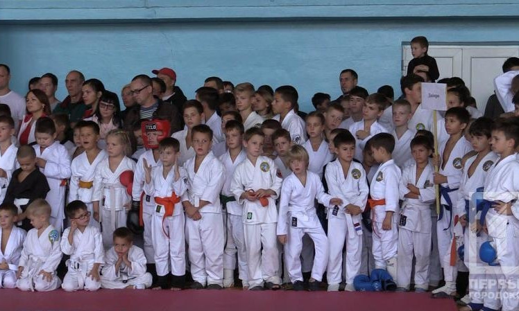 Криворожане завоевали "золото" на турнире по рукопашному бою