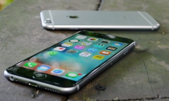 iPhone 6 взорвался в руках ребенка