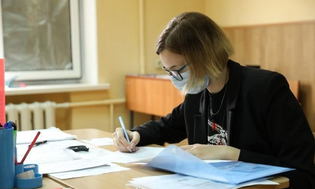 Украина продлила сроки приема документов от абитуриентов с оккупированных территорий Донбасса