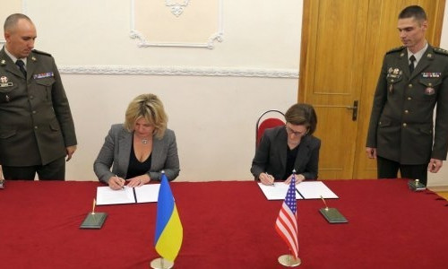 Украина подписала с США важный протокол по обороне (ФОТО)