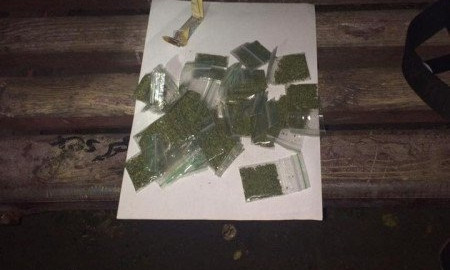 Полиция Кривого Рога поймала несовершеннолетнего драгдиллера