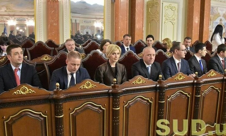 Высший антикоррупционный суд Украины приступил к работе