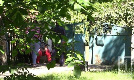 Под Кривым Рогом мужчина ударил себя ножом и повесился