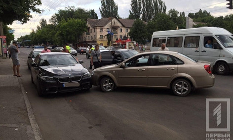 ДТП в центре Кривого Рога, пострадала девушка