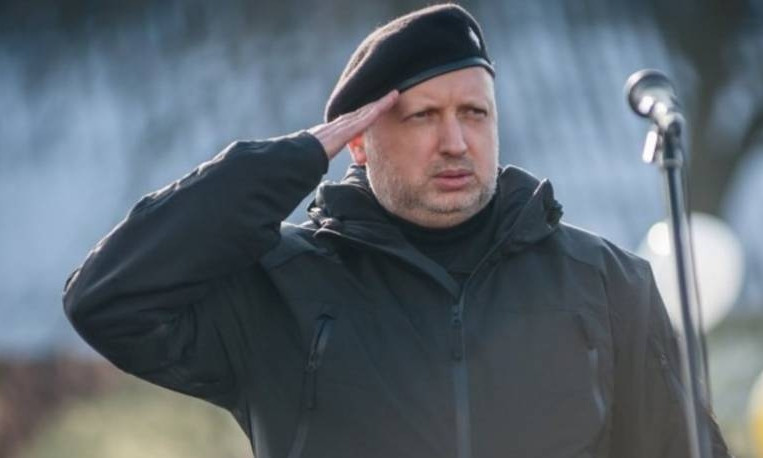 Навальный – друг Украины, а Порошенко готов возглавить правительство, - Александр Турчинов