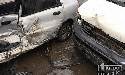 ДТП на Мусоргского: пострадавшего забрали в реанимацию